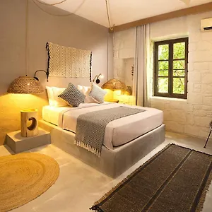 2* Otel Gaia